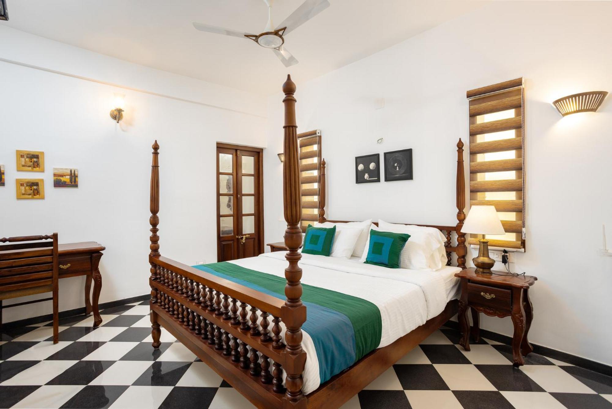 The Barracks Cochin Appartement Kochi Kamer foto