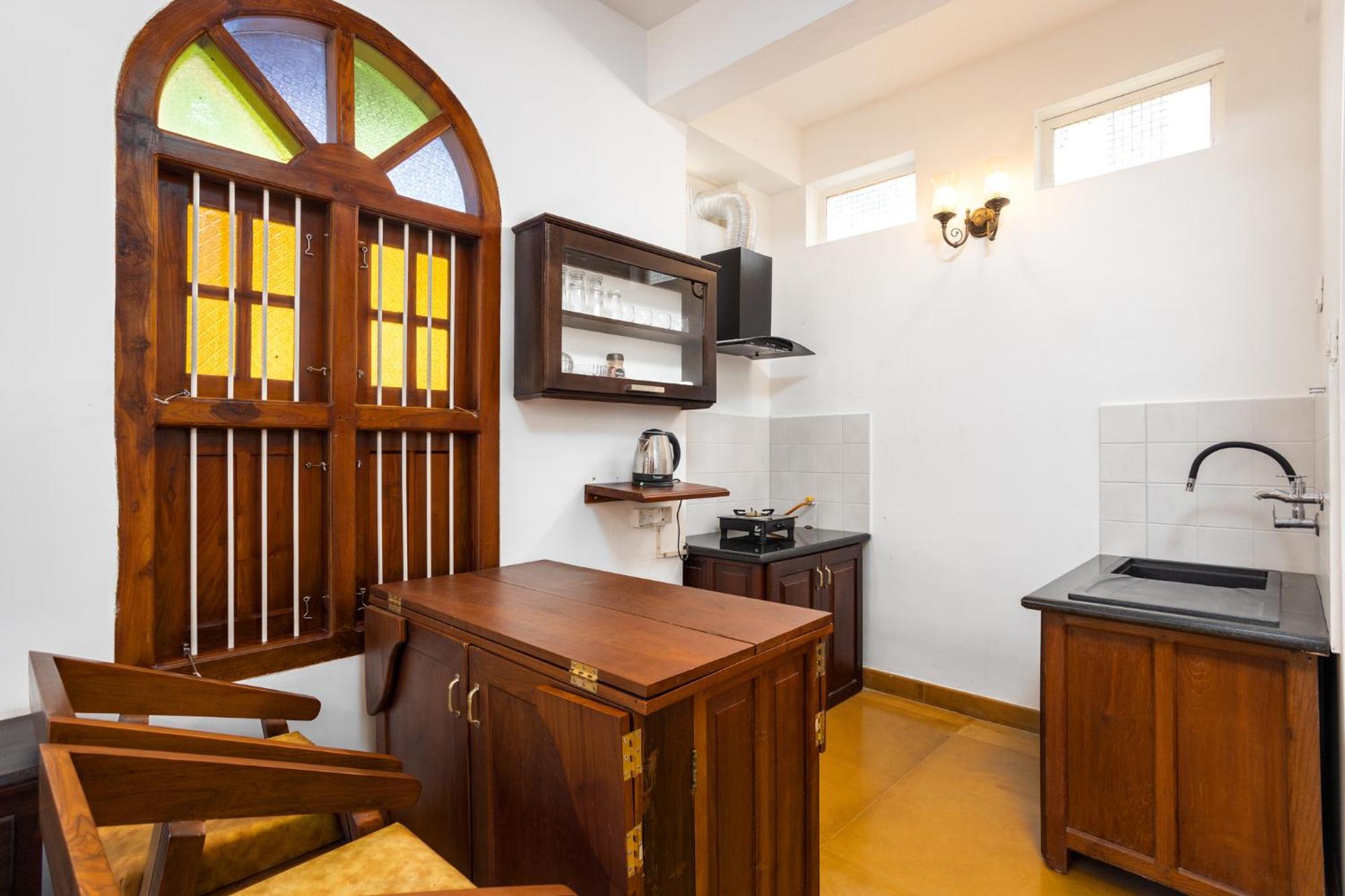 The Barracks Cochin Appartement Kochi Kamer foto